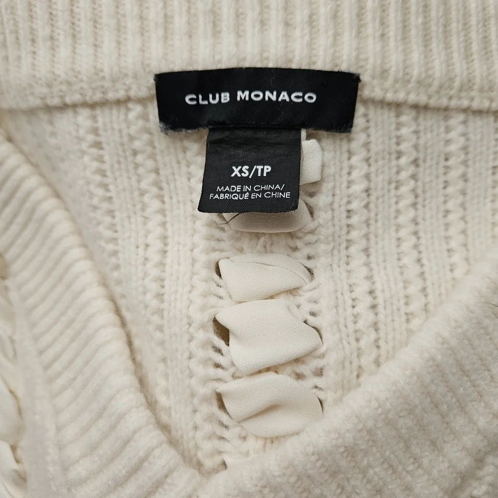 Club Monaco Ivory Woven VNeck Sweater